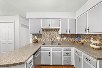 1670 Terrell Ridge Drive SE, Marietta, GA 30067 - Photo 3