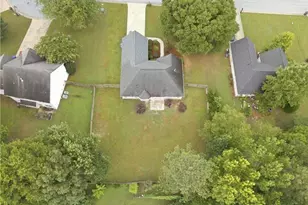 2500 Huntington Dr, Loganville, GA 30052 - Photo 15