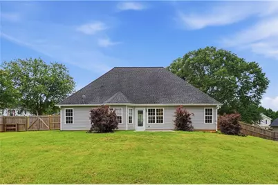 2500 Huntington Drive, Loganville, GA 30052 - Photo 13