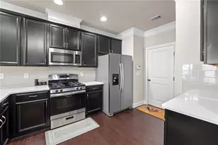 2573 Parkwood Cv Dr, Atlanta, GA 30340 - Photo 9