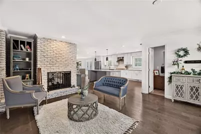 47 Rhodes Drive, Marietta, GA 30068 - Photo 9