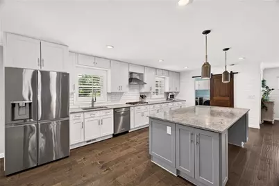 47 Rhodes Drive, Marietta, GA 30068 - Photo 9
