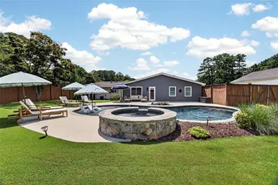 47 Rhodes Drive, Marietta, GA 30068 - Photo 35