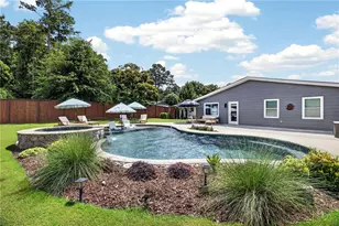 47 Rhodes Dr, Marietta, GA 30068 - Photo 3
