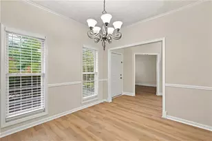 6356 Wilmington Way, Flowery Branch, GA 30542 - Photo 7