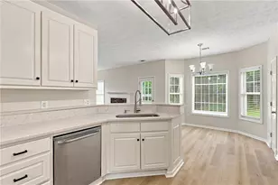 6356 Wilmington Way, Flowery Branch, GA 30542 - Photo 17