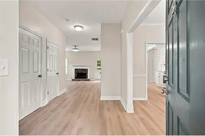 6356 Wilmington Way, Flowery Branch, GA 30542 - Photo 3