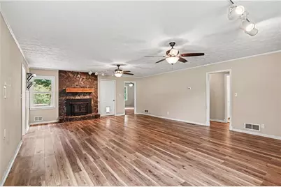 1422 Zebulon Road, Griffin, GA 30224 - Photo 3