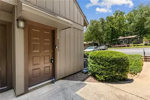 1301 Cumberland Ct, Smyrna, GA 30080 - Photo 3