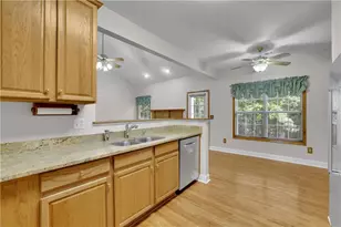 3121 Wildwood Rd, Suwanee, GA 30024 - Photo 15