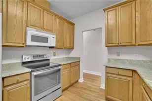 3121 Wildwood Rd, Suwanee, GA 30024 - Photo 13