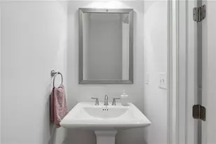 3948 Cliffmont Circle, Marietta, GA 30068 - Photo 15