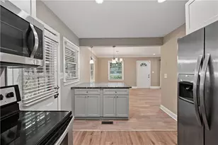 2462 Macon Dr SW, Atlanta, GA 30315 - Photo 7