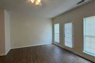 644 Kenridge Dr, Suwanee, GA 30024 - Photo 7