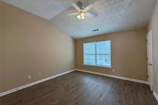 644 Kenridge Dr, Suwanee, GA 30024 - Photo 15
