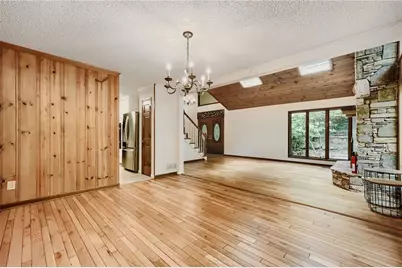 570 Idlewood Drive NW, Atlanta, GA 30327 - Photo 5