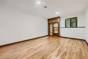 570 Idlewood Dr NW, Atlanta, GA 30327 - Photo 21