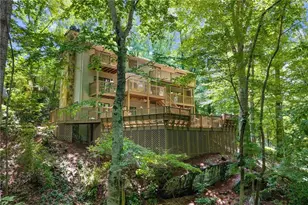 570 Idlewood Dr NW, Atlanta, GA 30327 - Photo 33