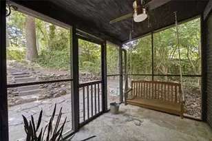 2597 Elsinore St, East Point, GA 30344 - Photo 21