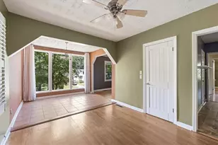 2597 Elsinore St, East Point, GA 30344 - Photo 15
