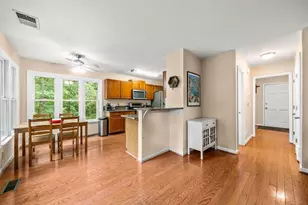 312 Clubhouse Ct, Kennesaw, GA 30144 - Photo 9