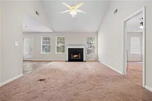 5515 Lofwood Ln, Lithonia, GA 30058 - Photo 3