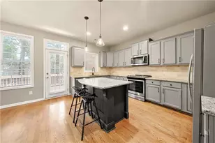 2402 Waters Edge Trail, Roswell, GA 30075 - Photo 17