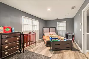 22 Pratt St, Newnan, GA 30263 - Photo 31