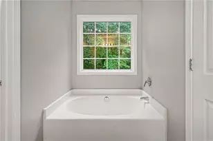 1705 Bismarck Cir, Winder, GA 30680 - Photo 17