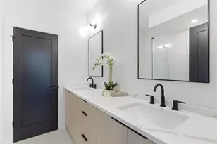 1186 Penny Ln, Atlanta, GA 30324 - Photo 23