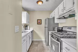 5300 Forest Downs Ln, Atlanta, GA 30349 - Photo 7