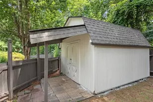 230 Birchfield Dr, Marietta, GA 30068 - Photo 59
