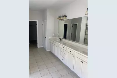 7931 Nolan Trail, Snellville, GA 30039 - Photo 3