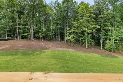 8350 Creekside Overlook Drive, Gainesville, GA 30506 - Photo 19