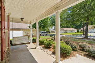 162 Cottage Club Dr, Locust Grove, GA 30248 - Photo 3