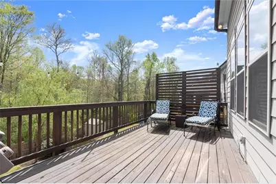556 Lost Creek Drive, Woodstock, GA 30188 - Photo 17