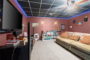 556 Lost Creek Dr, Woodstock, GA 30188 - Photo 29