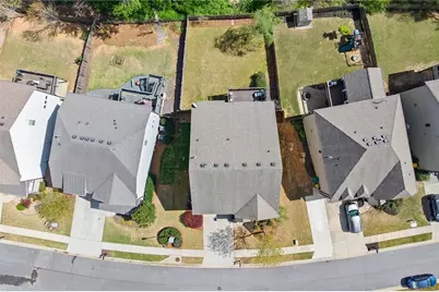 556 Lost Creek Drive, Woodstock, GA 30188 - Photo 37