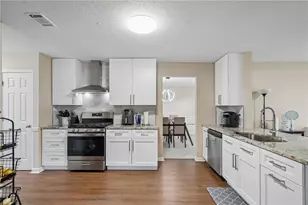 6612 Pamplona Pl, Atlanta, GA 30349 - Photo 11