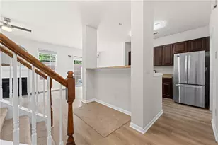 1058 Treymont Ln, Lawrenceville, GA 30045 - Photo 5
