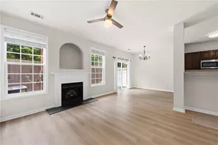 1058 Treymont Ln, Lawrenceville, GA 30045 - Photo 13