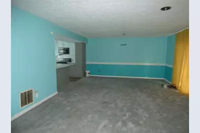 1572 Circlestone Drive, Stone Mountain, GA 30088 - Photo 11