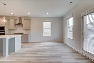 605 Button Grove, Hampton, GA 30228 - Photo 13