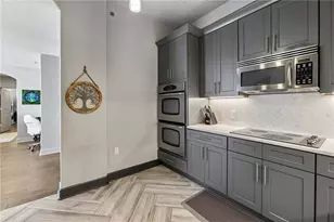 3445 Stratford Rd NE, Atlanta, GA 30326 - Photo 9