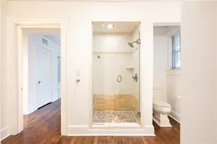 1690 N Rock Springs Rd NE, Atlanta, GA 30324 - Photo 33