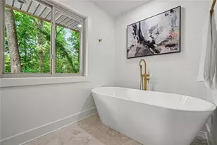 2700 Hawaii Ct, Decatur, GA 30033 - Photo 17