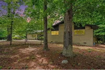 2700 Hawaii Court, Decatur, GA 30033 - Photo 3