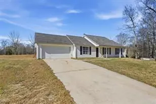 133 Carols Ln, Locust Grove, GA 30248 - Photo 3