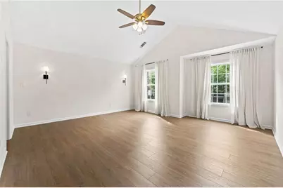 386 Creek Manor Way, Suwanee, GA 30024 - Photo 23