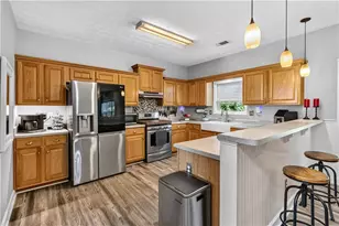 1509 Hillary Cove Ct, Lawrenceville, GA 30043 - Photo 3